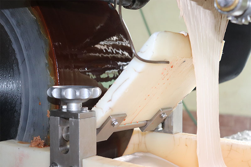campco milk chocolate production